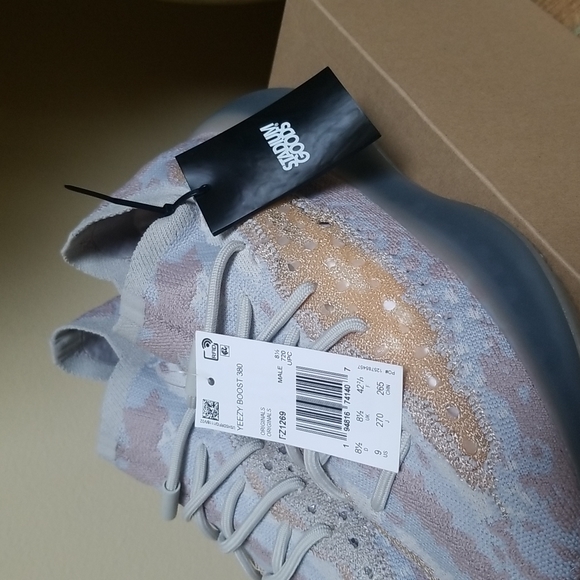NWT Adidas Yeezy Boost 380 Pepper - SZ 9 - Picture 4 of 12